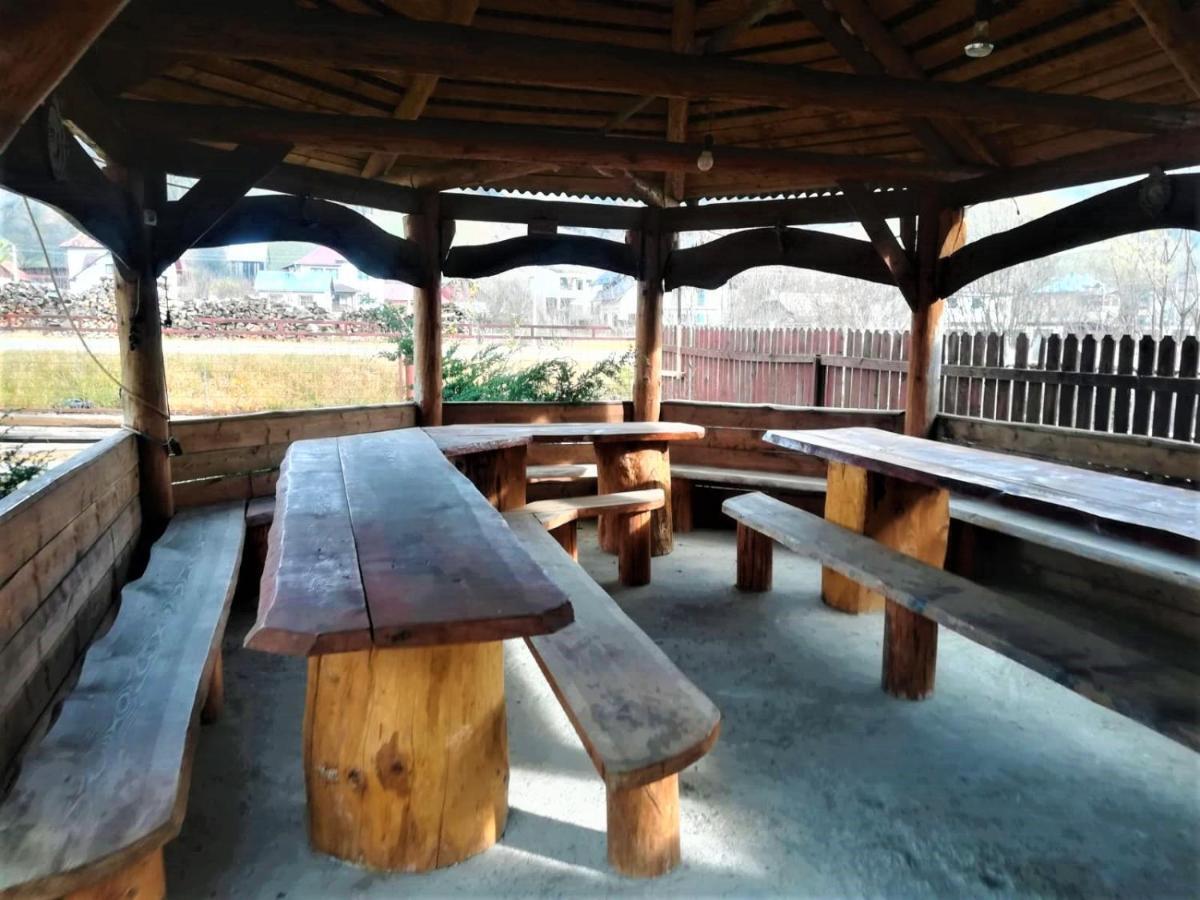 ホテル Casa Cozorici サドバ エクステリア 写真