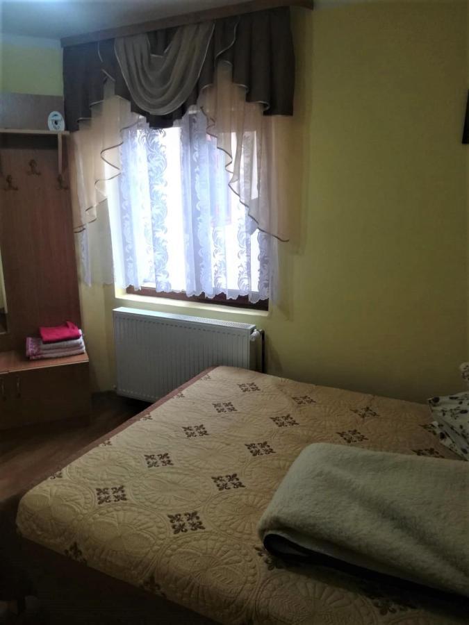 ホテル Casa Cozorici サドバ エクステリア 写真