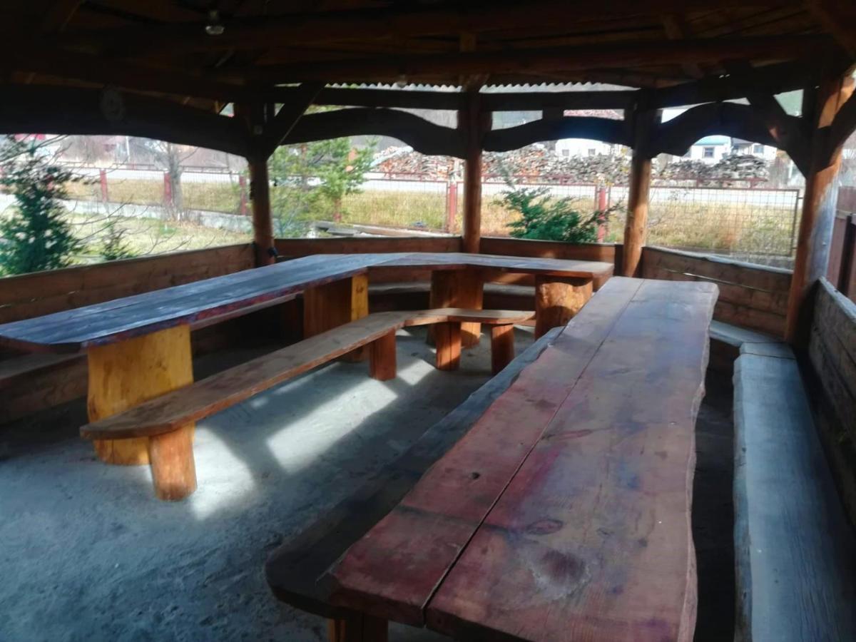 ホテル Casa Cozorici サドバ エクステリア 写真